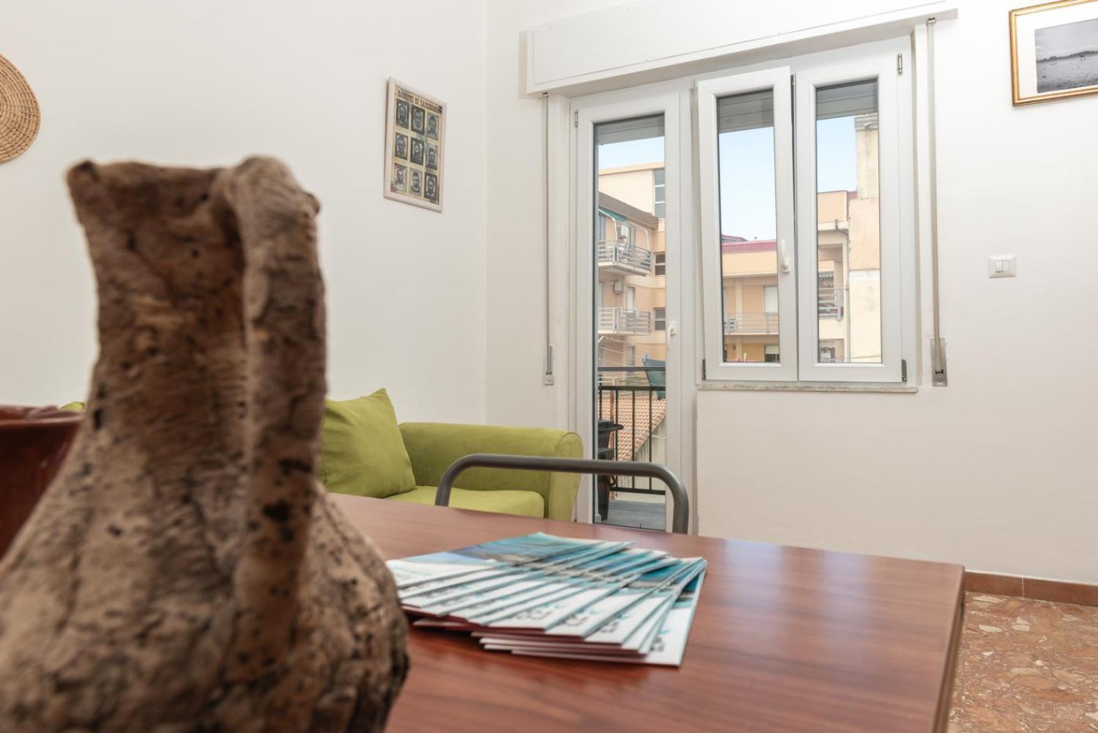Domo Angioy Apartment Porto Torres Ngoại thất bức ảnh
